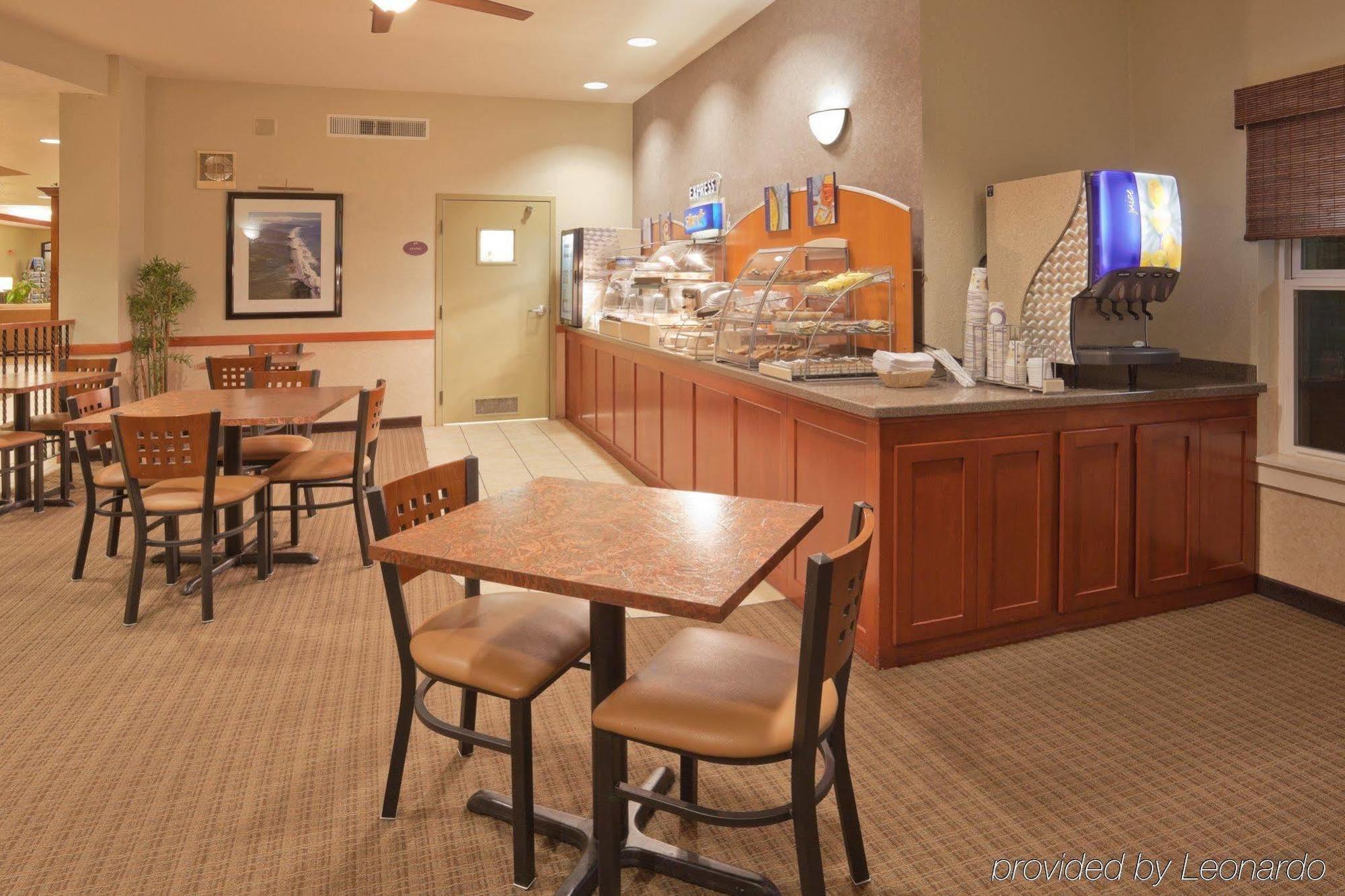 Holiday Inn Express Hotel & Suites Arcata/Eureka-Airport Area, An Ihg Hotel McKinleyville Nhà hàng bức ảnh